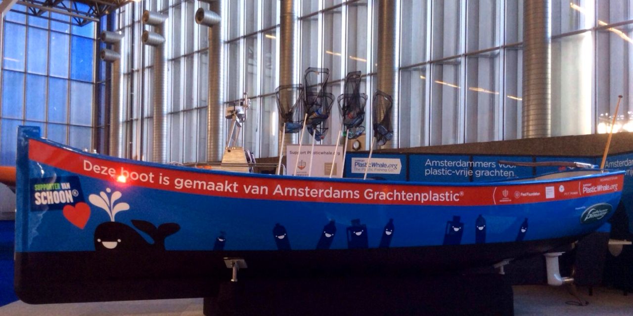 Vepa maakt kantoormeubilair van plastic uit Amsterdamse grachten