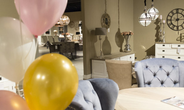 Vanaf 17.00u is het Happy Hour bij Richmond Interiors op de Meubelbeurs Brussel