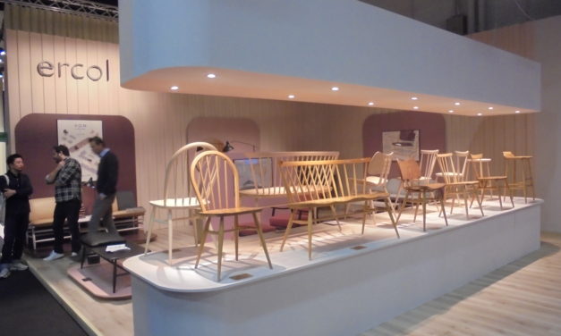 imm Cologne 2019: rechtop zitten of liggen?