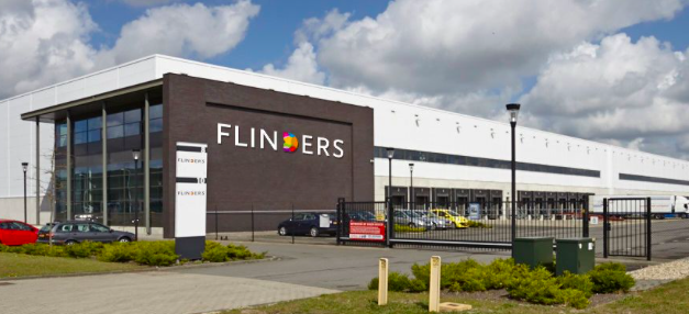 Flinders tekent huurovereenkomst voor 14000m2 warehouse en is genomineerd