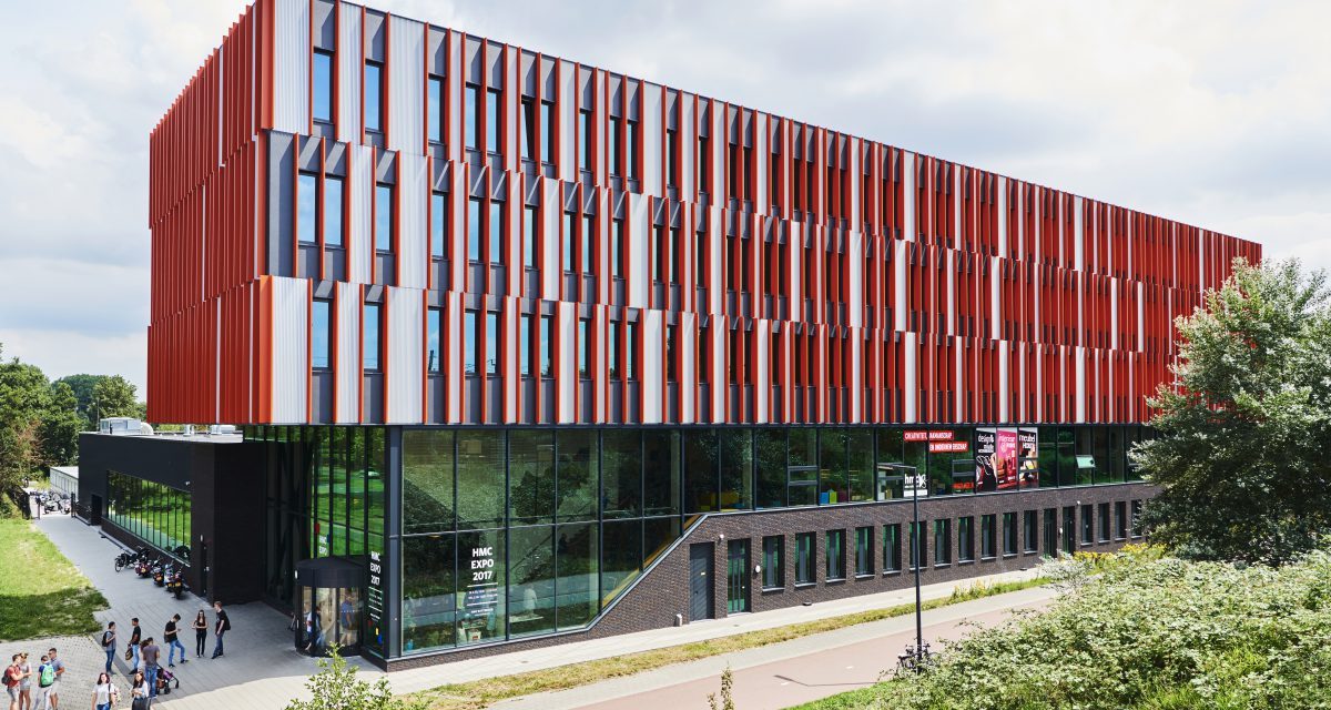 HMC breidt College van Bestuur uit