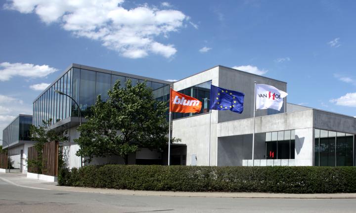Van Hoecke stopt voorlopig de productie