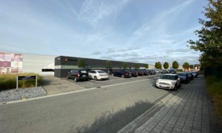 Inside Blinds produceert mondkapjes