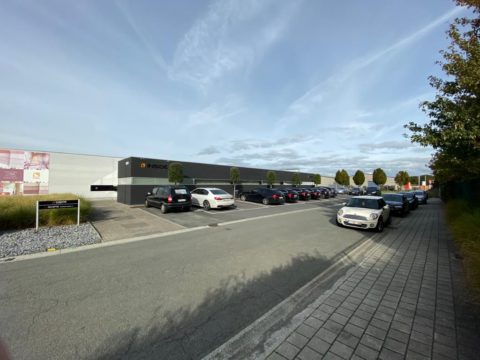 Inside Blinds produceert mondkapjes