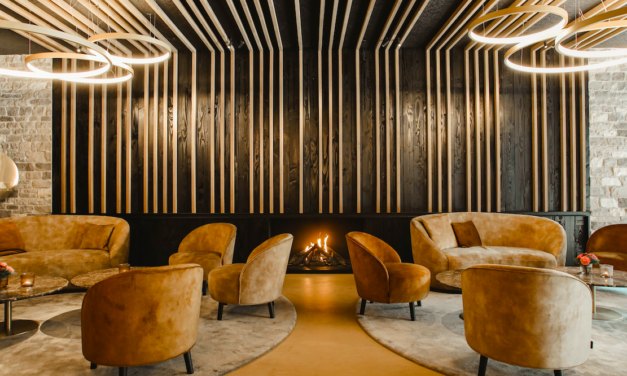 DÔME DECO creëert een interieur op maat van Le Sanglier Des Ardennes