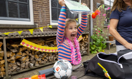 Prachtig: M line helpt Kinderhulp