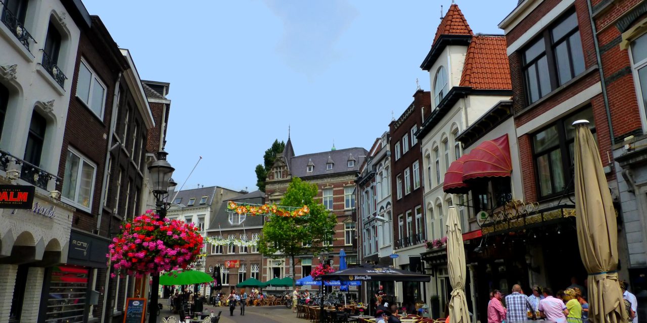 Daily Trade Fair deelt beurshal met gedupeerden