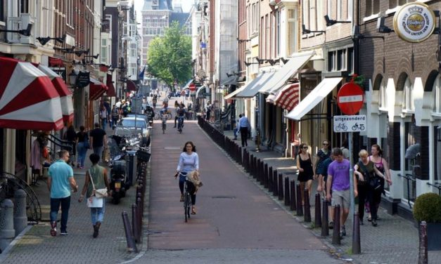 CBS: omzet detailhandel in totaal stijgt, daalt bij bouwmarkten en vloeren