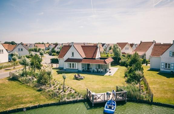 Morres Zakelijke Interieur Projecten levert aan Roompot