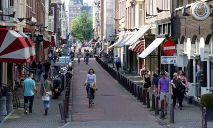 Detailhandel zet bijna 7 procent meer om in oktober
