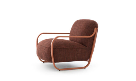 Nieuwe fauteuil Chap van Pode
