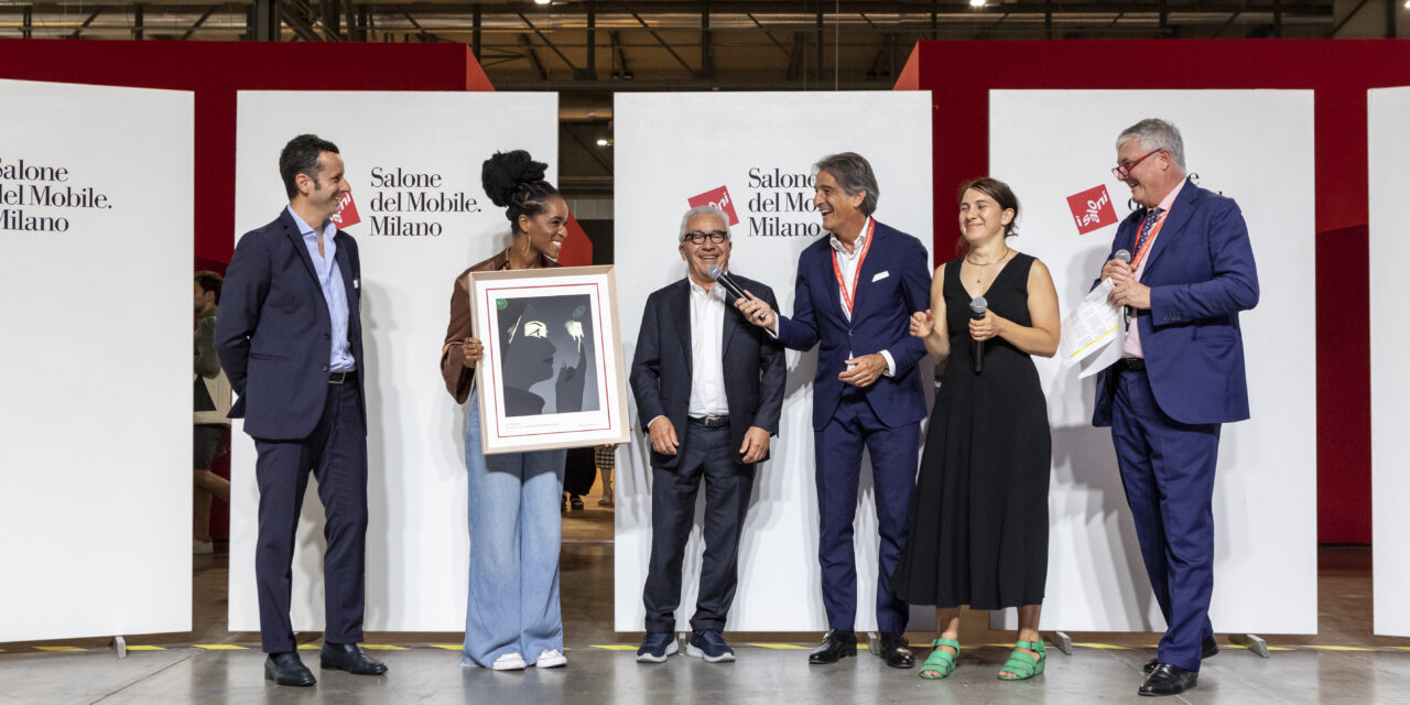 Salone del Mobile eert de 12 pioniers