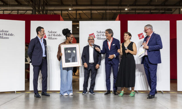 Salone del Mobile eert de 12 pioniers