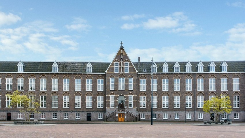 Teaser van Leolux voor Synthese in september