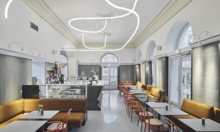 Café Bellaria krijgt nieuw interieur met Thonet