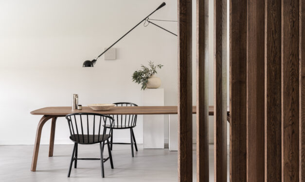 Gebogen hout geïnspireerd op het proces van celdeling