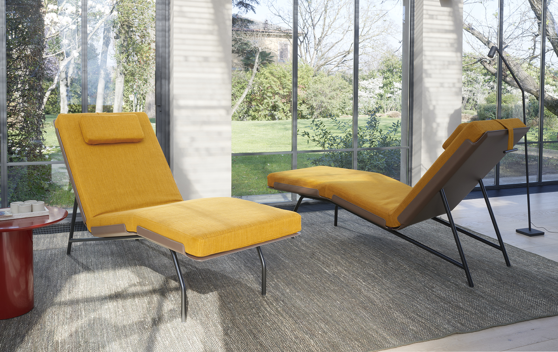 Nieuwe chaise longue van Frag: Caruso | Interior Business