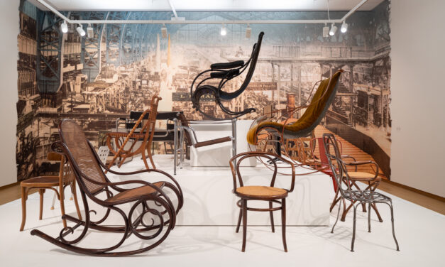 Thonet in doorlopende tentoonstelling Stedelijk Museum Amsterdam