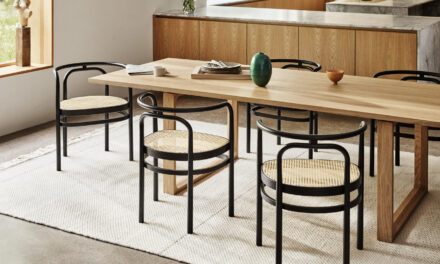 Fritz Hansen introduceert de PK15 stoel