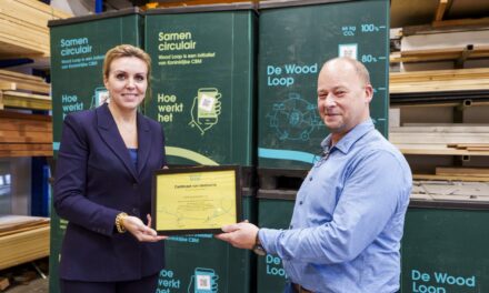 Staatssecretaris Heijnen bezoekt Domburg Bodegraven voor Wood Loop