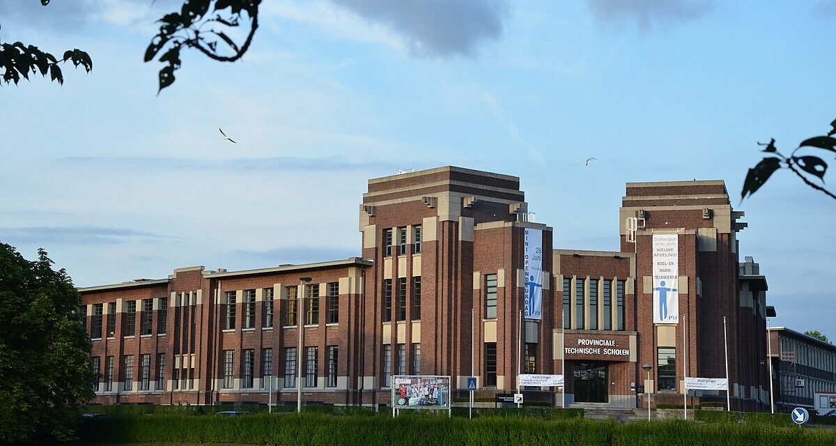 Innovatieve samenwerking brengt didactisch pakket met meubel- en interieur beslag naar scholen