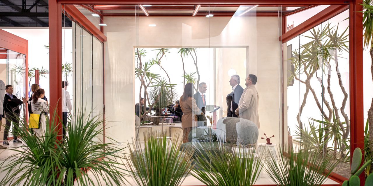 Salone del Mobile sluit af met 302.548 bezoekers.