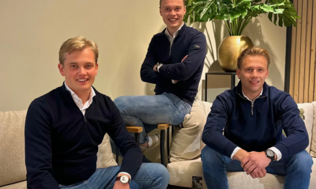 Van Facebook naar showroom: drie vrienden verkopen 1000 loungesets per jaar