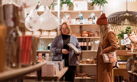 Detailhandel zet bijna 2 procent meer om in februari