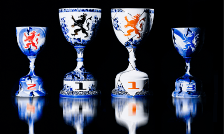 De Formule 1 trofeeën van Studio Piet Boon by Royal Delft