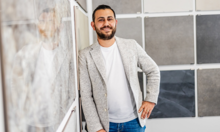 NOVA Vloeren & Tegels opent nieuwe showroom in Wierden