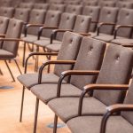 Speciale Thonet zaalstoel op maat voor het Casals Forum concertgebouw