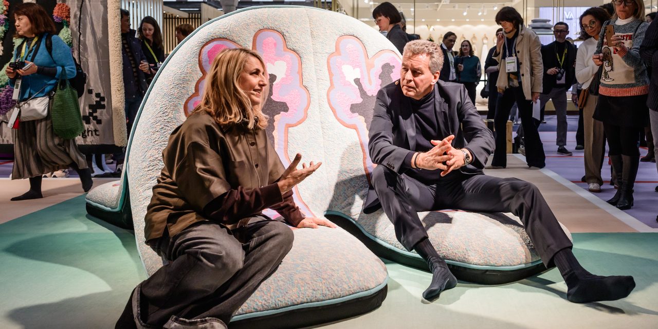 Patricia Urquiola’s ‘among-all’ tijdens Heimtextil 2026