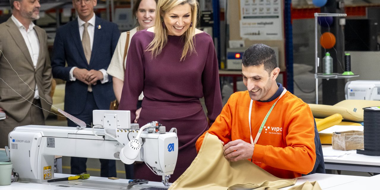 Koningin Máxima op bezoek bij Vepa in Hoogeveen