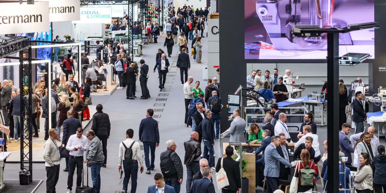 Snelheid en connectiviteit tijdens Techtextil en Texprocess