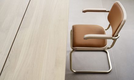 Jil Sander geeft eigen cachet aan beroemde Thonet sledestoel S 64
