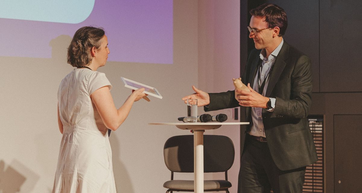 Unilin Panels wint Franse RSE-award voor wereldprimeur in MDF-recyclage