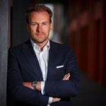 Van ijsverkoper tot nieuwe voorzitter van Koninklijke INretail: Romke de Jong